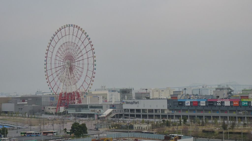 從25樓球體展望室觀看台場的美景