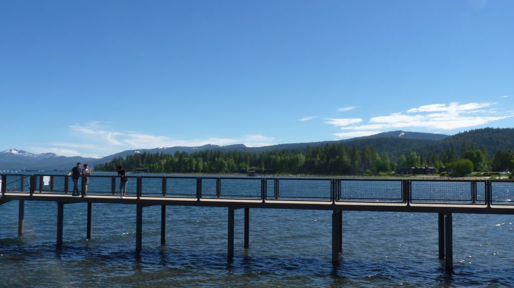 美麗的太浩湖 LAKE TAHOE