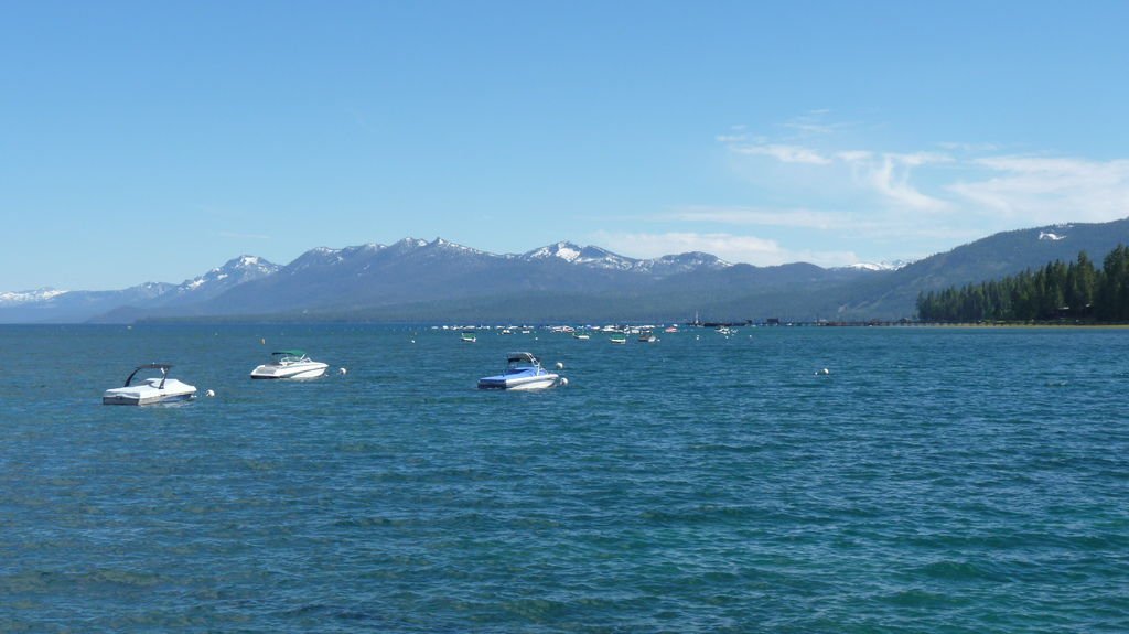 美麗的太浩湖 LAKE TAHOE