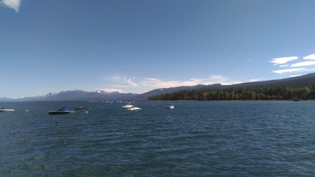 美麗的太浩湖 LAKE TAHOE