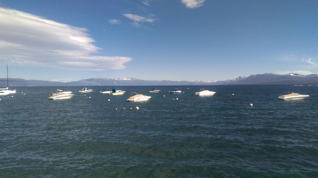 美麗的太浩湖 LAKE TAHOE