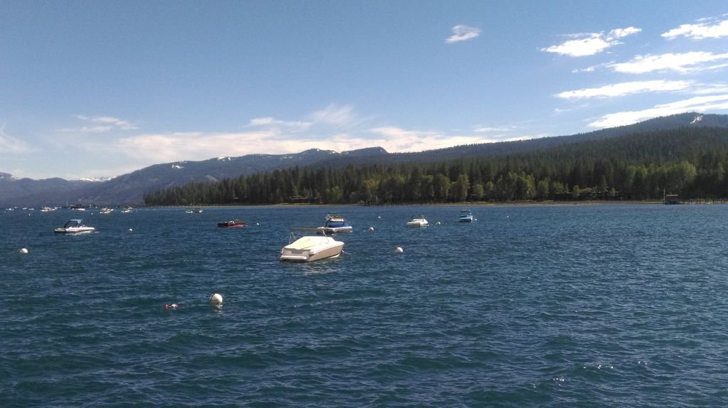 美麗的太浩湖 LAKE TAHOE