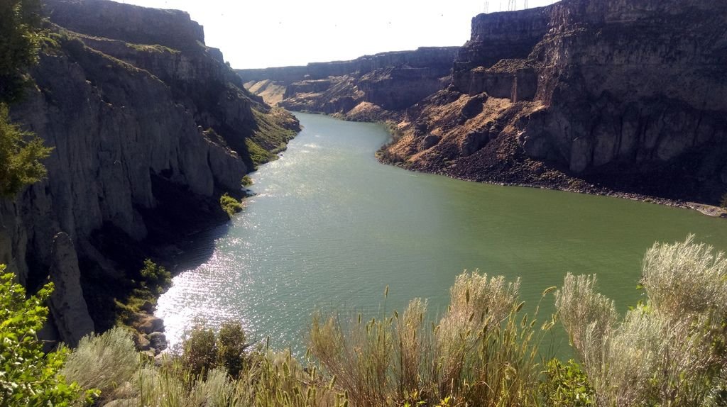 另人驚豔的肖松妮瀑布 Shoshone Falls