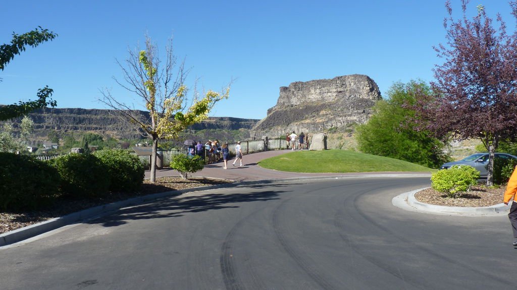 另人驚豔的肖松妮瀑布 Shoshone Falls