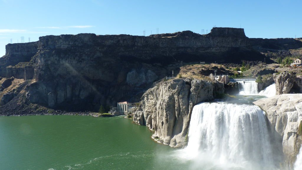 另人驚豔的肖松妮瀑布 Shoshone Falls