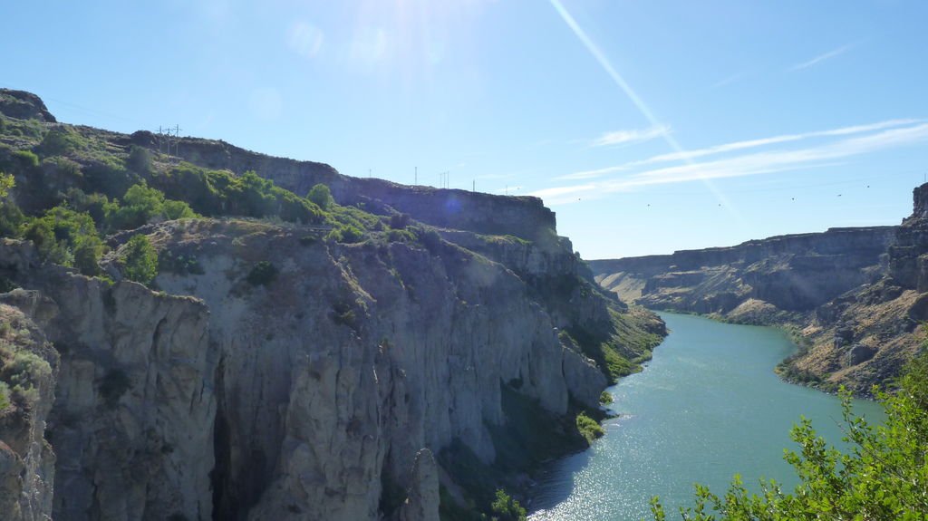 另人驚豔的肖松妮瀑布 Shoshone Falls