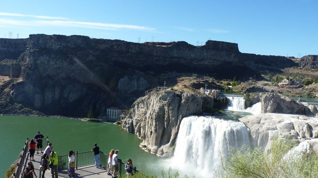 另人驚豔的肖松妮瀑布 Shoshone Falls