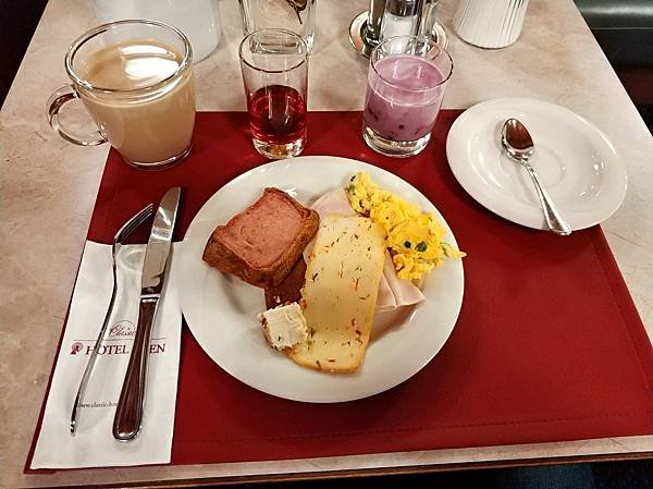 IMG_20181120_064610.jpg