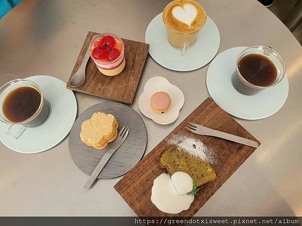 LINE_ALBUM_20230414梨吧制所🍰🧁🍮_230414_65.jpg