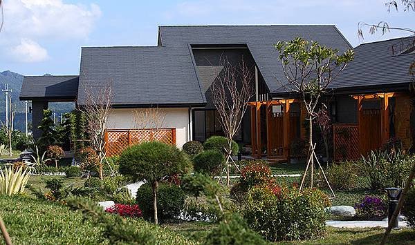 住宅造價(包含室內裝潢)