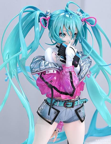 初音未來 with SOLWA04.jpg
