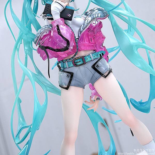 初音未來 with SOLWA07.jpg