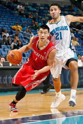 houston-rockets-v-orleans-hornets-20121024-194629-346[1]