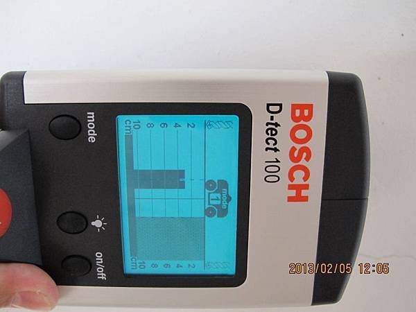 工具出租 - 德國 BOSCH 牆體管路探測儀 - D-TECT 100