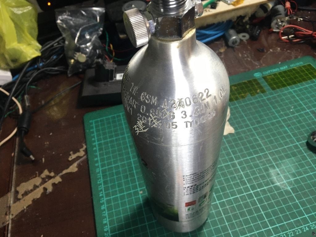 IMG_0879.JPG - 高雄 小港區 桂林 - 2手 ISTA 伊士達 - 二氧化碳 CO2 高壓鋁瓶 1L 上路式 8成新