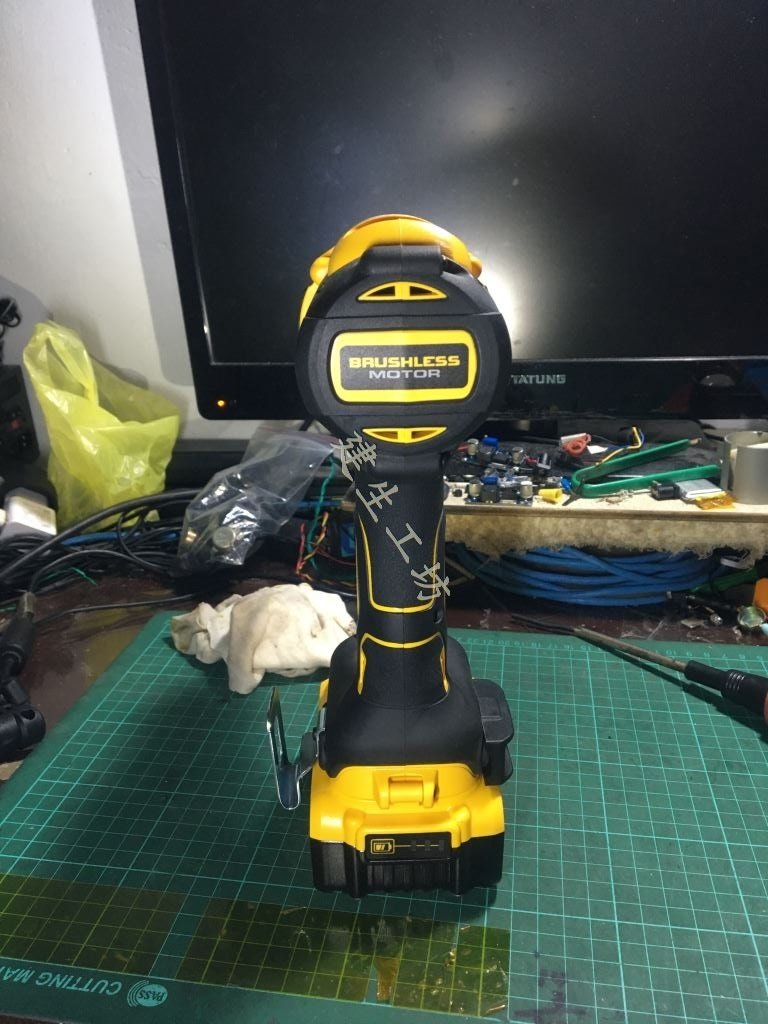IMG_0808.JPG - 建生工坊 - 高雄 工具出租 - DEWALT 得偉 DCD 996 P2 - 20V 無刷 震動 