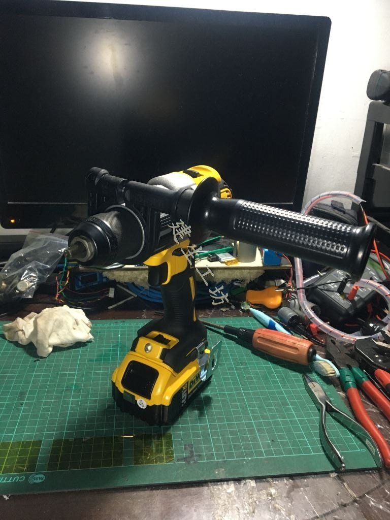 IMG_0815.JPG - 建生工坊 - 高雄 工具出租 - DEWALT 得偉 DCD 996 P2 - 20V 無刷 震動 