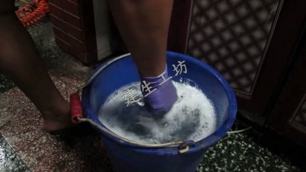 通管機 廚房水槽 洗碗槽 通管簡易教學 影片過程 Part 1。.mp4_000753319.jpg