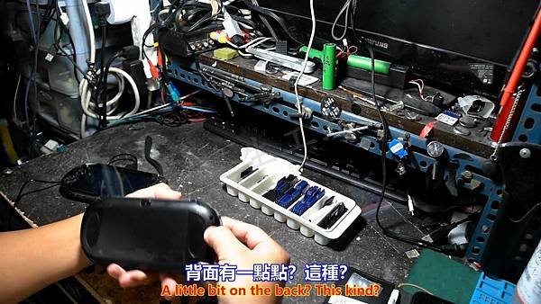 SONY 索尼 PS VITA PCH-1107 遊戲主機 WiFi+3G 出售說明篇 Part 1。中文 英文 雙字幕 內嵌影片.mp4_000233566.jpg