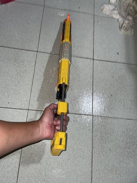※高雄 小港區 桂林 - 2手 NERF款 玩具槍 N-St