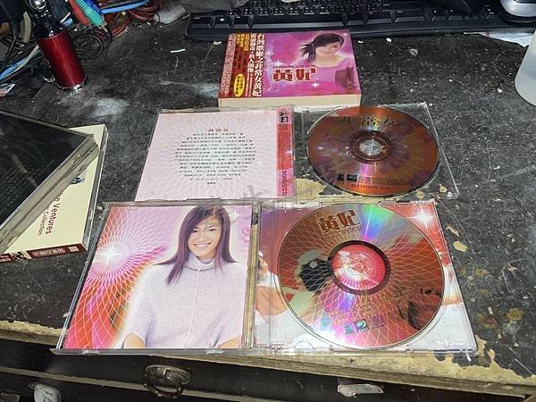 高雄 小港區 桂林 - 2手 正版 CD 黃妃 追追追 台灣