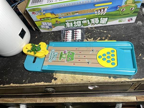 高雄 小港區 桂林 - 2手全新 青蛙保龄球 9成新 出售 