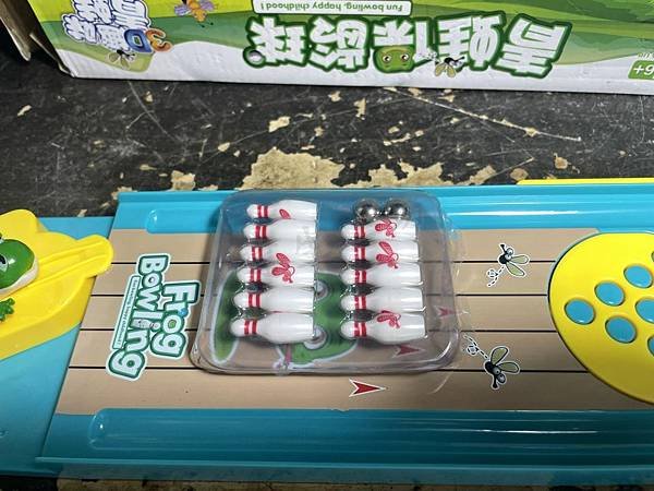 高雄 小港區 桂林 - 2手全新 青蛙保龄球 9成新 出售 