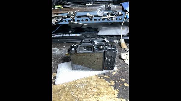 OLYMPUS E-M10 可換鏡頭式 數碼相機 出售說明篇 Part 1。中文 英文 雙字幕 內嵌影片.mp4_000194027.jpg