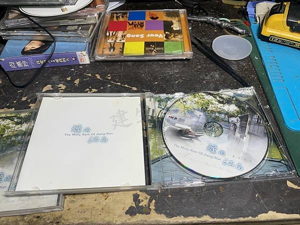 高雄 小港區 桂林 - 2手 煙雨江南 CD 專輯 8成新 