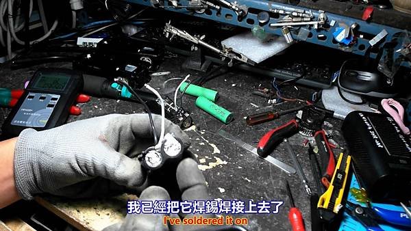 MI 小米 MJCQB02QJ 電動打氣機 內阻檢測暨電池更換篇 Part 1。中文 英文 雙字幕 內嵌影片.mp4_000162629.jpg