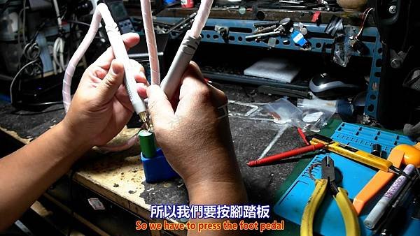 AwithZ 阿威茲 P60F 法拉電容 點焊機 購買開箱篇 Part 1。中文 英文 雙字幕 內嵌影片.mp4_000579245.jpg