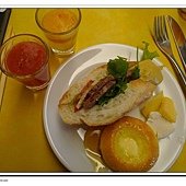 P1070742