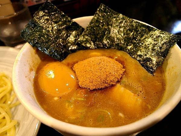 [東京] 新宿 風雲兒，日本在地人都愛的拉麵店