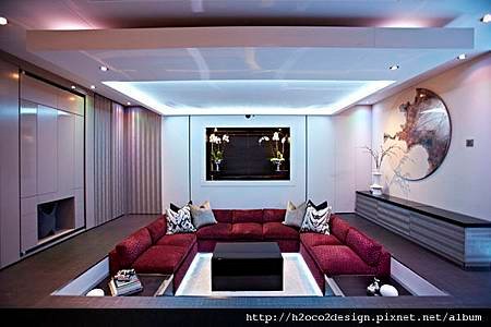Yo-Home-sunken-living-room3