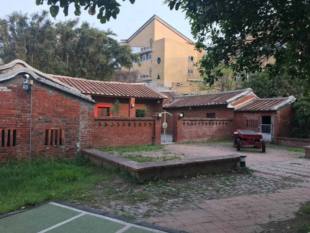 57.jpg
