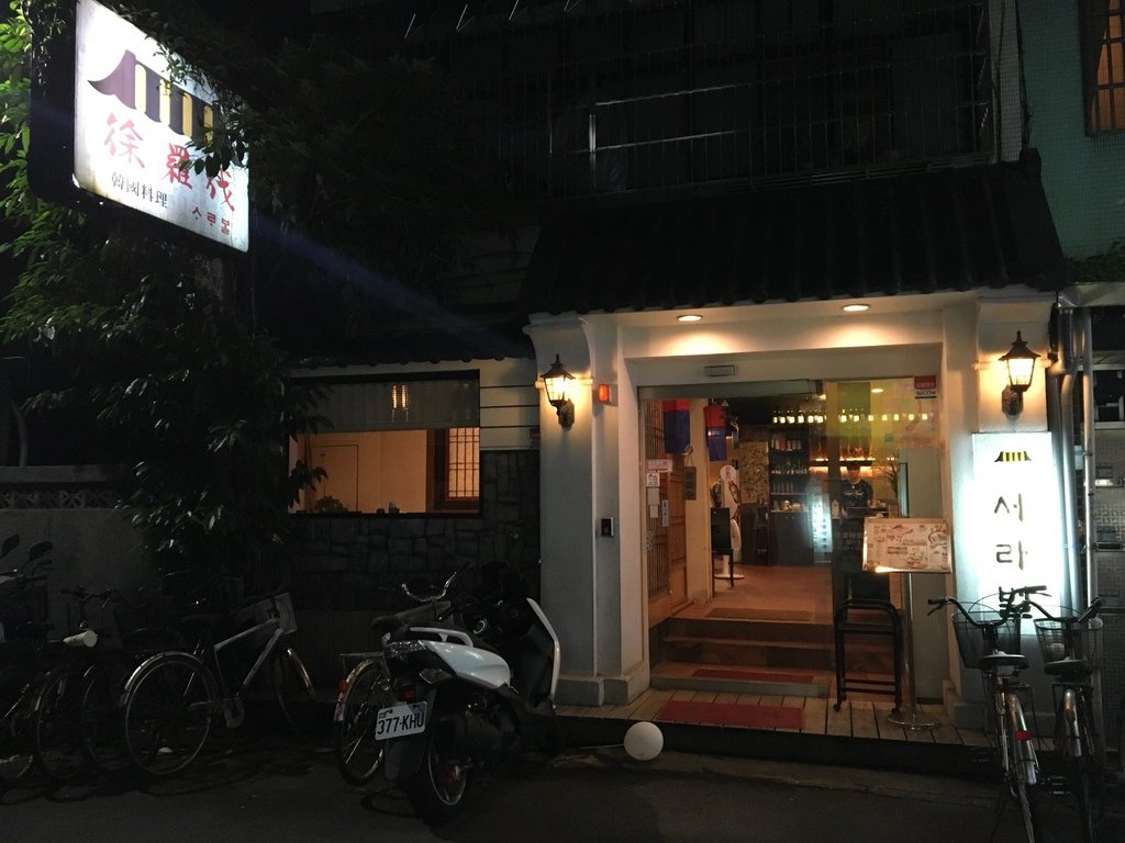 01.jpg
