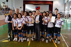 102年青年盃五女第一名