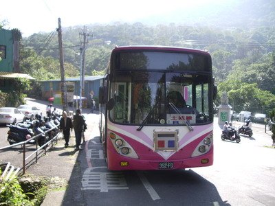 承天寺接駁公車.jpg