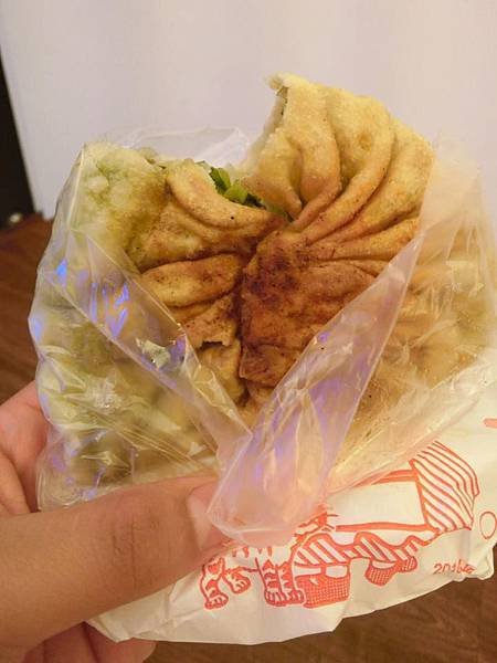 咬一口正面.jpg