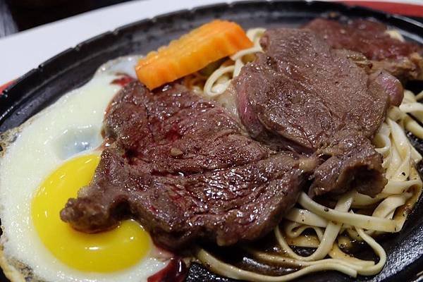 沙朗牛排 牛排.jpg