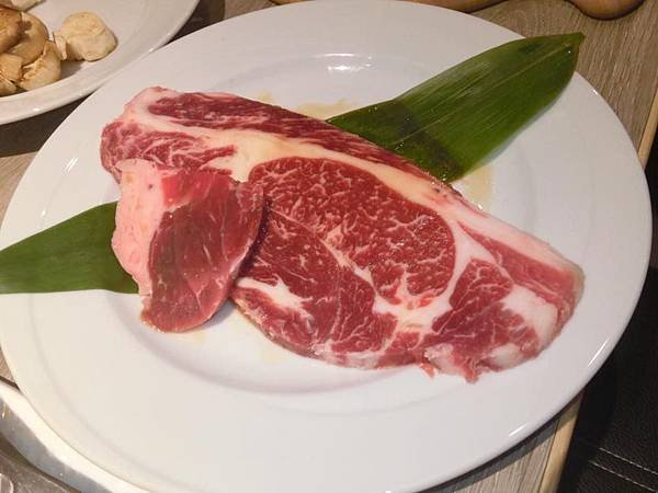 不要臉大牛排2.jpg
