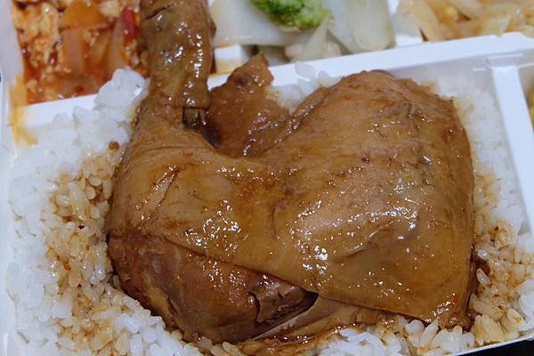 bbq醬燒雞腿飯2.jpg