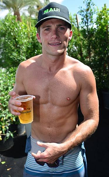 rs_634x1024-140412103428-634.Scott-Eastwood-Coachella.jl.041214