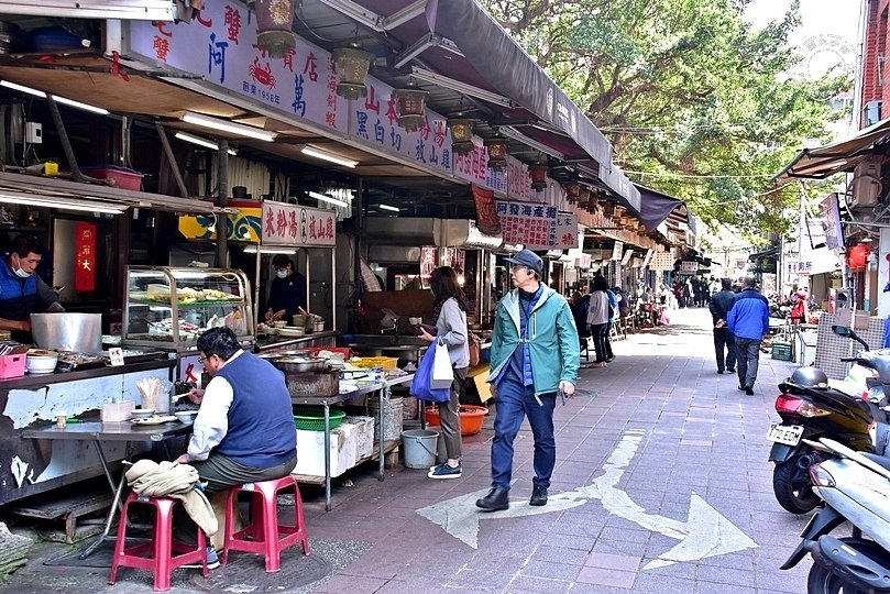 大稻埕慈聖宮美食街