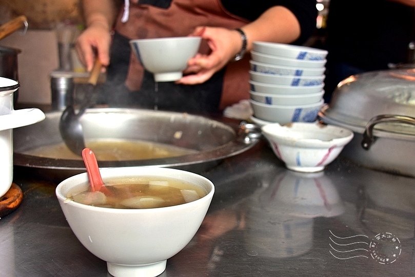 大稻埕慈聖宮美食街