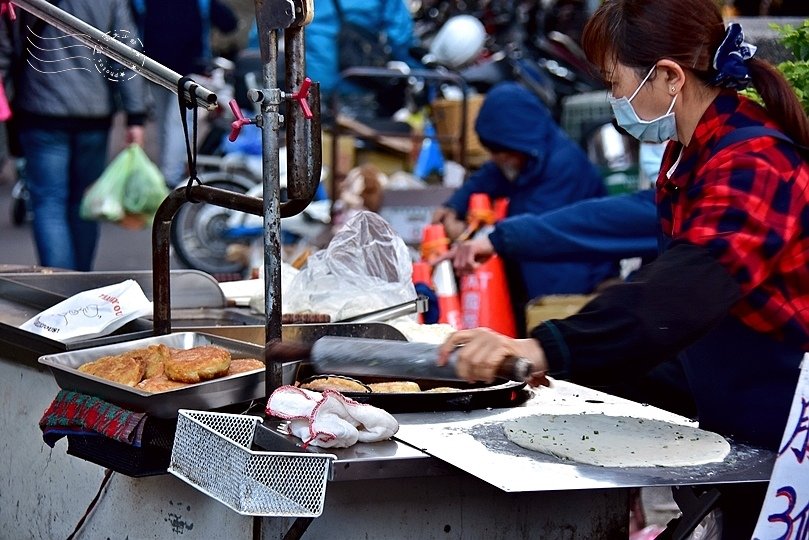 永春黃昏市場:詩良小米蔥油餅