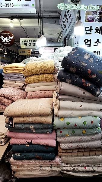 &lt;首爾購物&gt;廣藏市場必買棉被-明家棉被闆娘人超好必須推一個