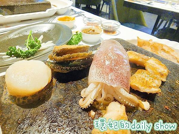 &lt;連鎖美食&gt;凱恩斯岩燒-高雄巨蛋店