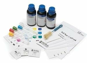 HI3896soilchemicaltestkit-404394-edited.jpg