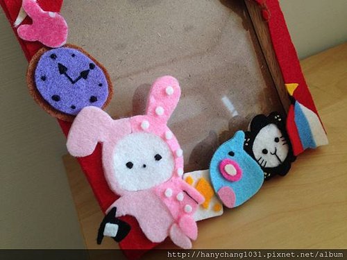 [不織布手作物--憂傷馬戲團系列之相框 004.jpg